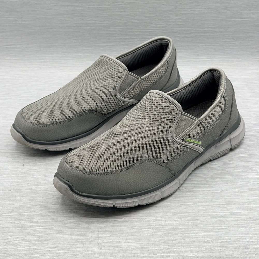 Skechers Verse Cool Men's 9 Grey Mesh Loafers Slip On Memory Foam 59997S